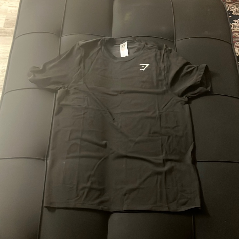 NEW black sports gymshark tee- medium